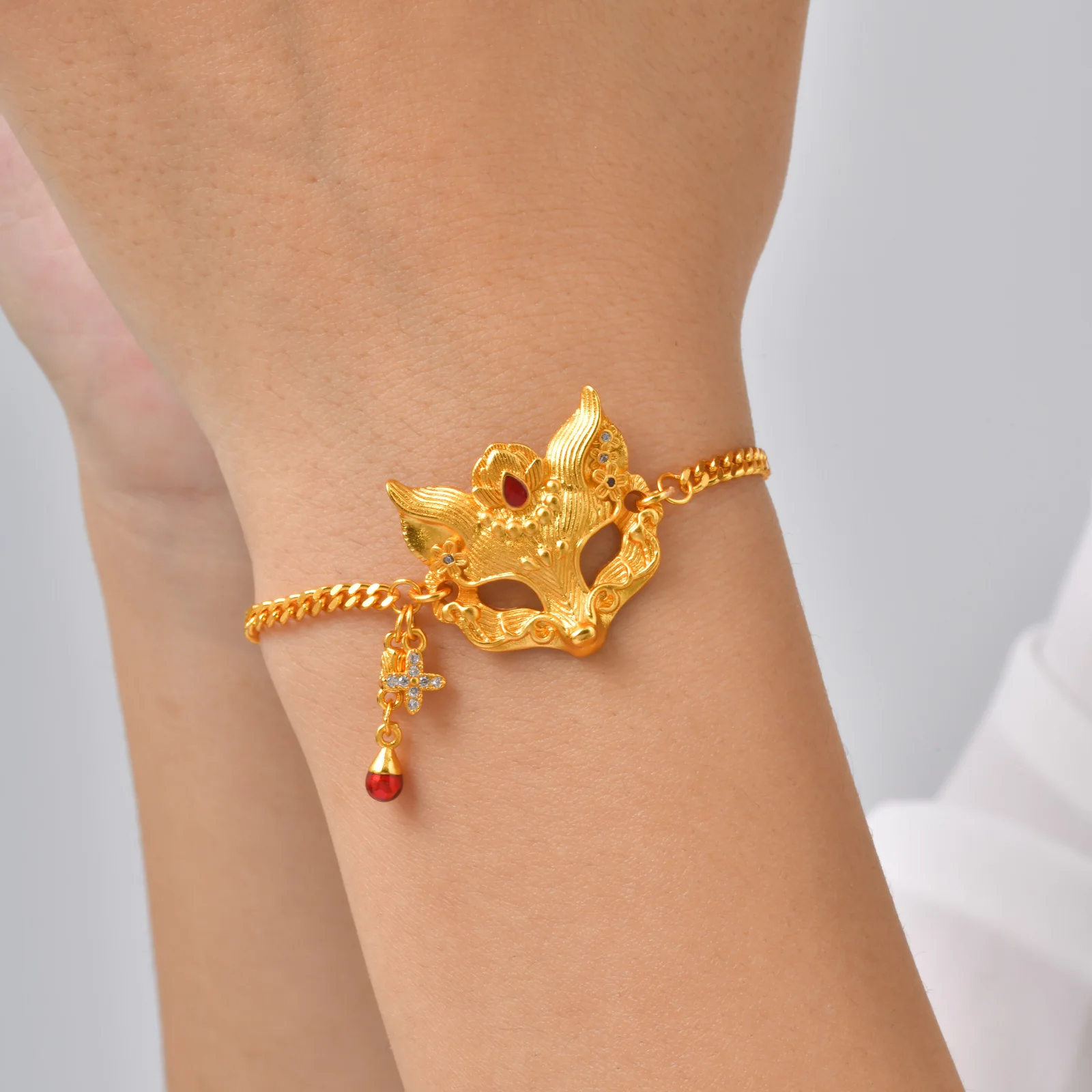 Golden Fox Mask Charm Bracelet, Fantasy Cosplay Mythology Fashion Hand Wrist Accessory