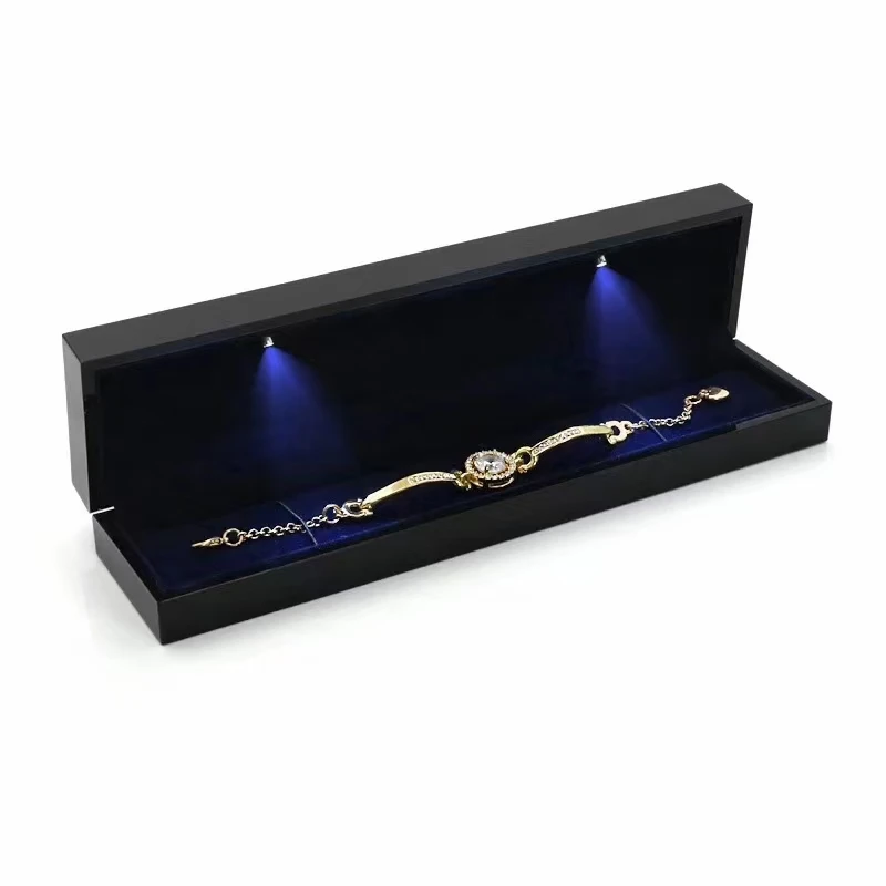 High Gloss Lacquer Bangle Long Chain Jewelry Box with Led Light Square Plastic Jewellery Wedding Valentine Gift Package Case