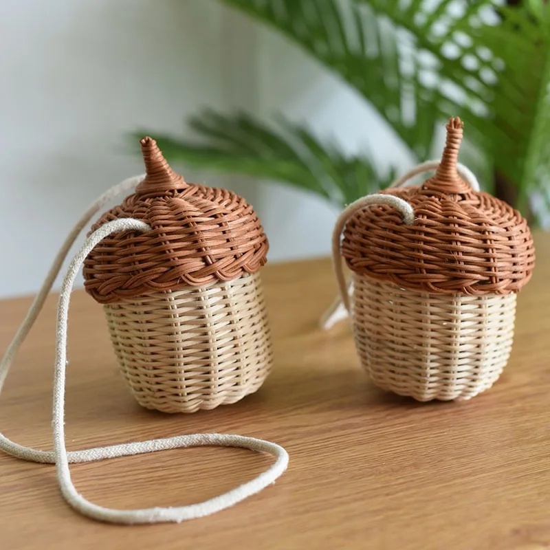 Rattan Woven Children's Crossbody Bag Handmade Girls Handbag Bohemian Kid Shoulder Bags Decorative Mini Straw Beach Bag