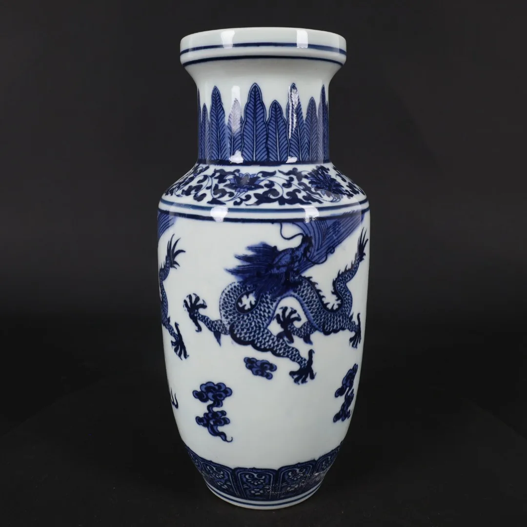 Chinese Old Porcelain Vase Blue & White Dragon Pattern Collectible Antique Asian Decorative Ornament