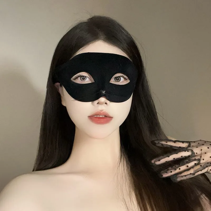 Strass gland vénitien mascarade masques femmes chat demi visage Halloween fête Cosplay Costume accessoires élégant noir