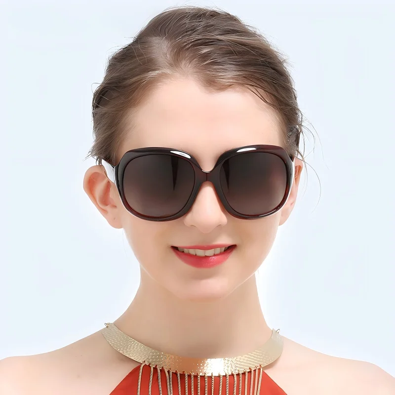Luxury Style Women Sunglasses Custom Prescription Myopia UV400 Fashion Shades for Beach Travel