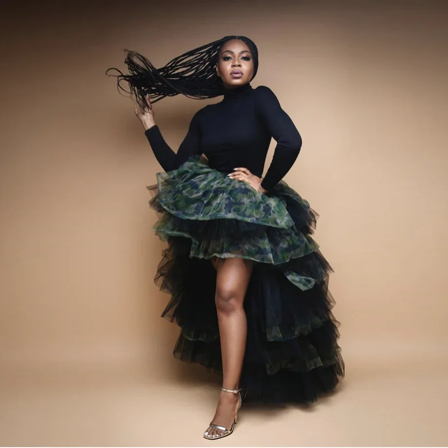 أزياء كامو الأسود توتو تنورة المرأة عالية منخفضة تكدرت مرونة الخصر تول تنورة غير متناظرة منتفخ تنورة طويلة #1