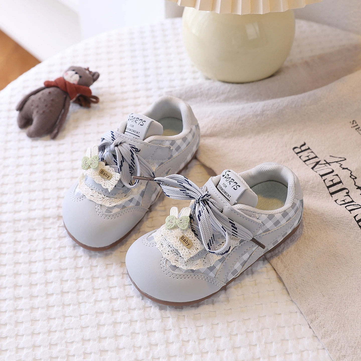 Toddler Girls Cute Plaid Sneakers, Sweet Lace Bunny Decor Casual Shoes, Hook and Loop Non-Slip Soft Sole Baby Walking Shoes