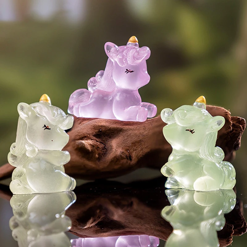 Cartoon Miniature Unicorns Statue Home Decoration DIY House Decoration Accessories Cute Kawaii Luminous Unicorns Dolls Gifts