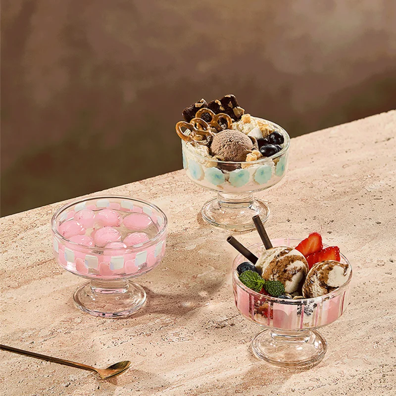 

Glass Ice Cream Cup Ins Style 220 ML Household High Footed Yogurt Fruit Bowl Thicken Glass Breakfast Milk Cups Daily Drinkware