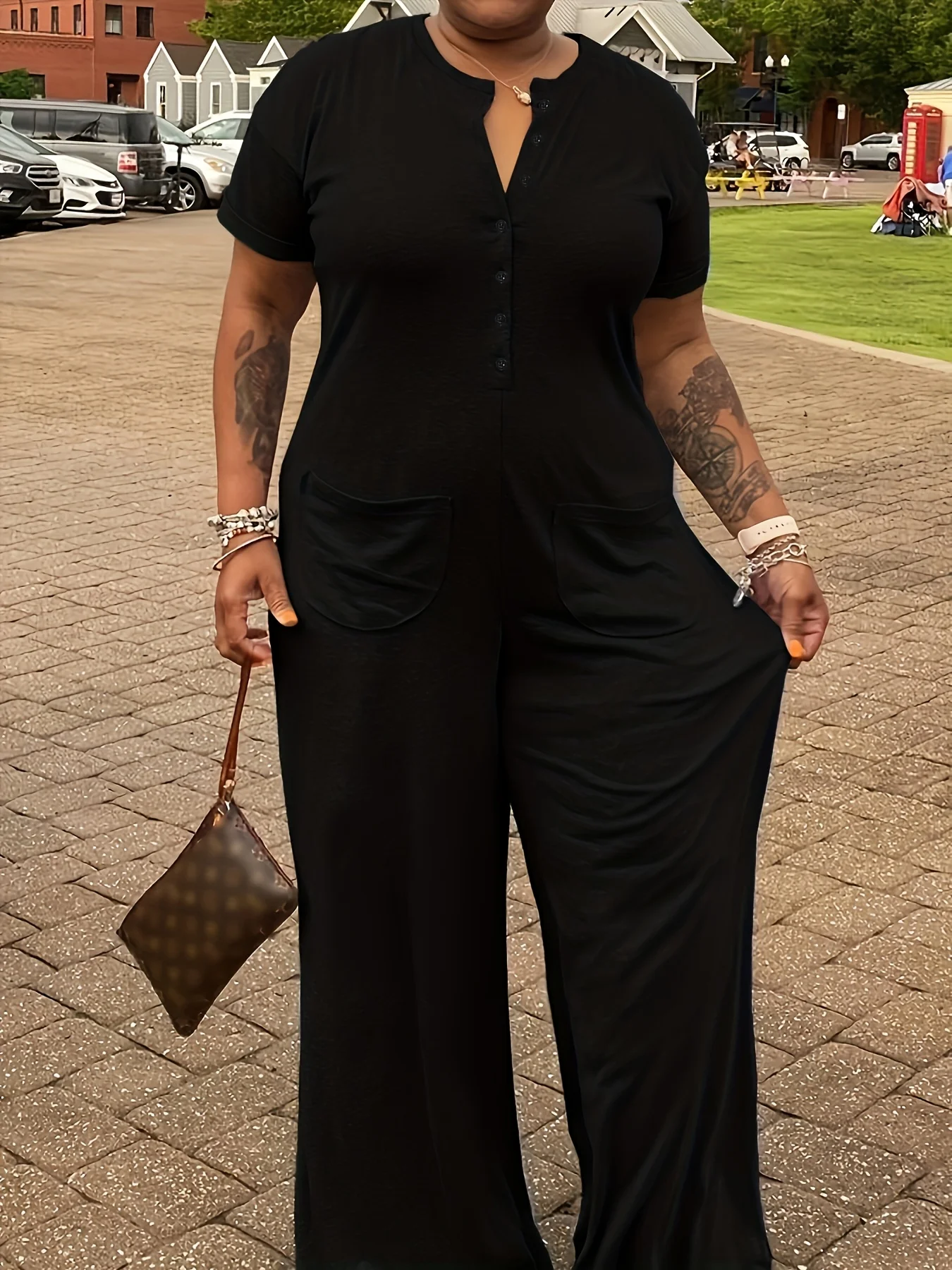

Stylish Casual Solid Patchwork V-Neck Loose-Fit Jumpsuit
