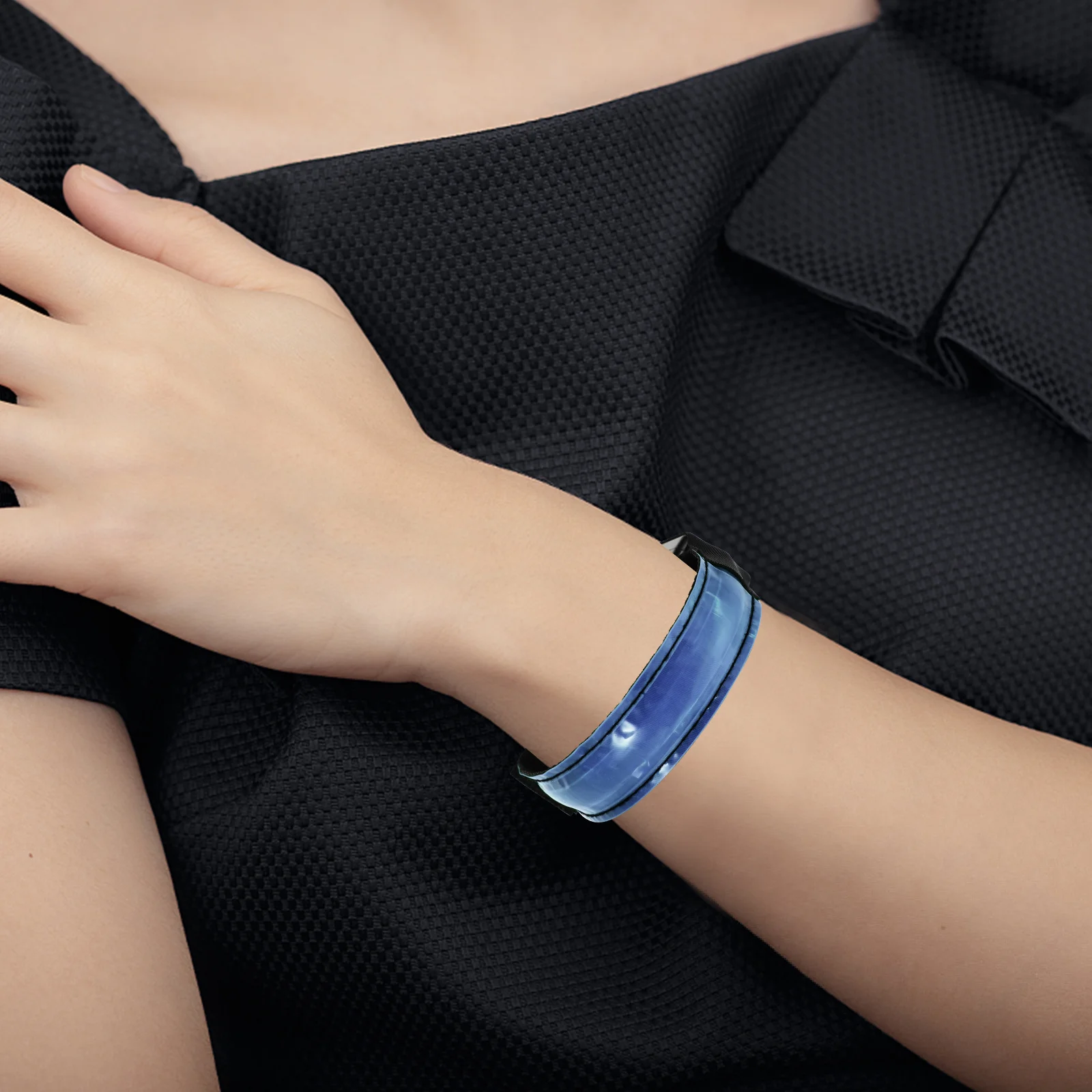 

2pcs Night Running Armband Led Reflective Armlet For Outdoor Safety Glowing Armbands Luminous Strap Running Light Night Supply