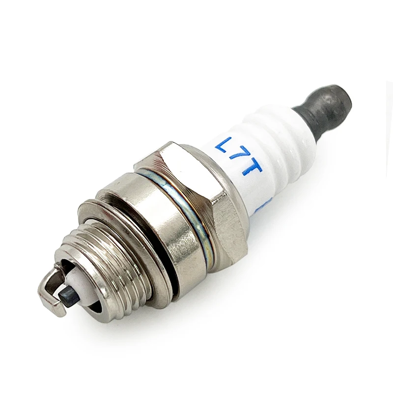 อุปกรณ์เครื่องมือไฟฟ้าในสวน หัวเทียน L7T สําหรับเลื่อยลูกโซ่และเครื่องตัดแปรง