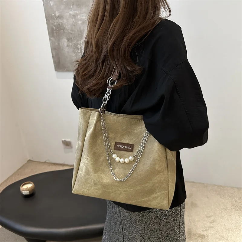 Large capacity armpit new fashion handbag women 2024 summer shopping bag class single shoulder chain Tote bag