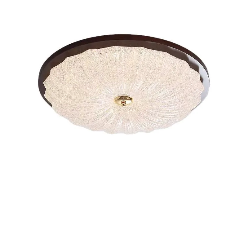 

French retro solid wood bedroom light, creative shell ceiling light, high-end full-spectrum eye protection