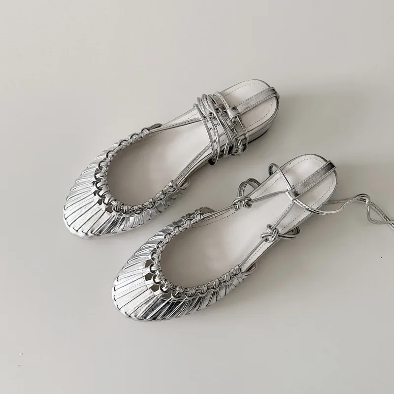 

2025 Women Low Heels Sandals Woven Hollow Out Roman Sandals Fashion Lace-up Round Head Sandals Summer Casual Ankle Strap Flats