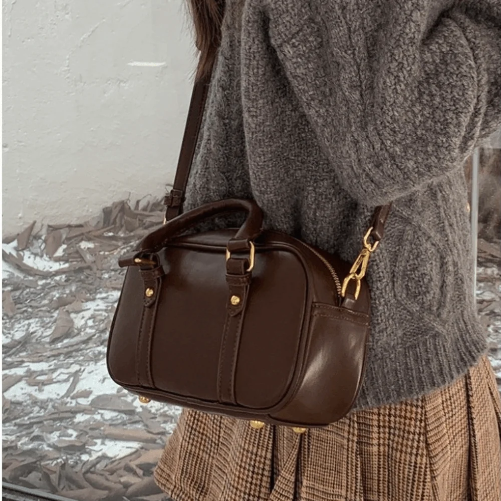 Fashion Double Handle Shoulder Bag Pu Leather Large Volume Female Handbags Solid Color Retro Style Crossbody Bag Daily Use
