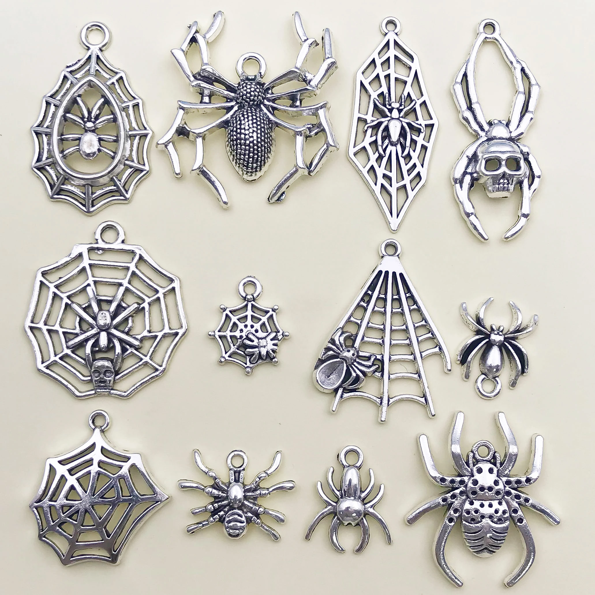 13 sztuk antyczne srebrzyste Charms Halloween pajęczyna wisiorki do tworzenia biżuterii DIY Handmade ustalenia akcesoria rzemieślnicze dla majsterkowiczów