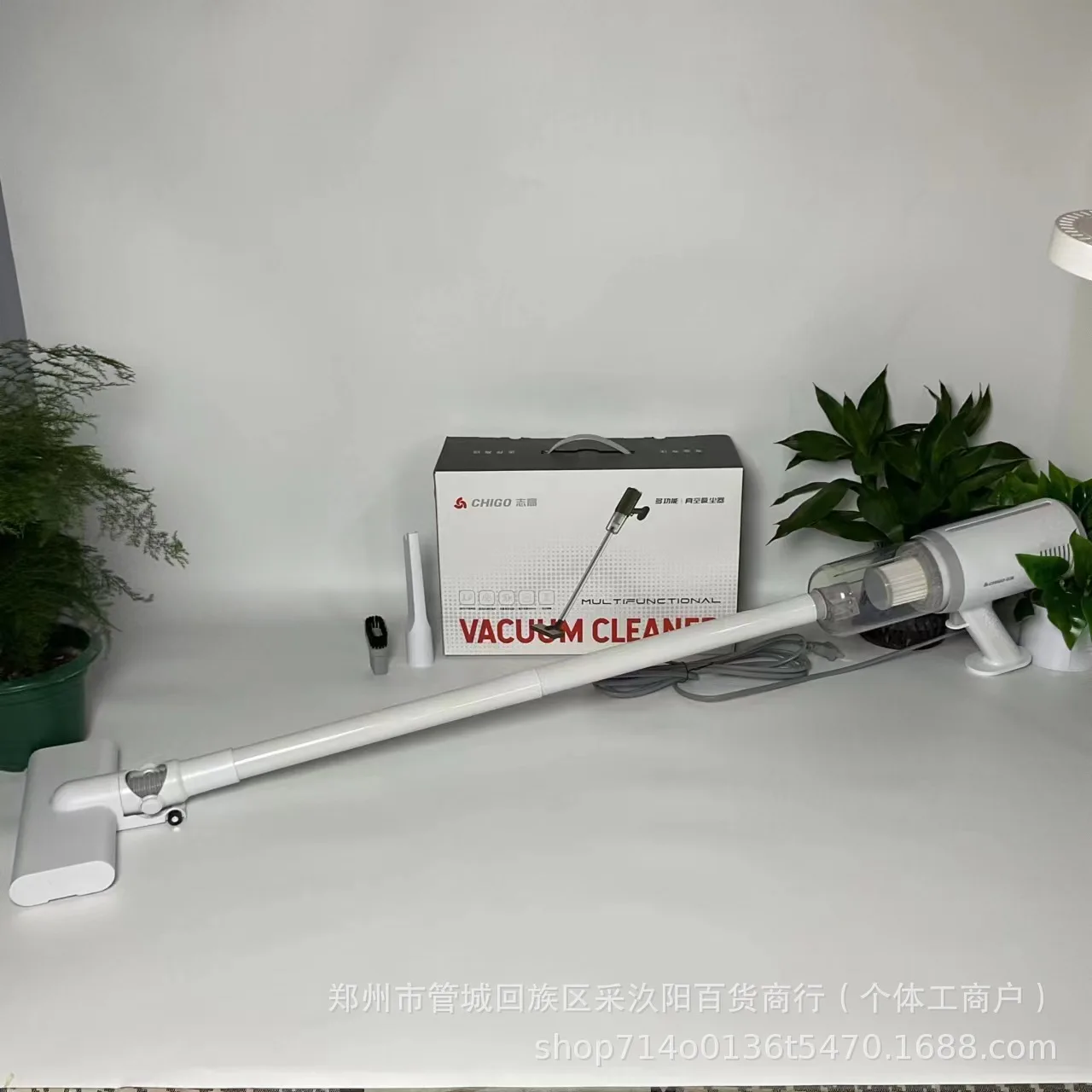 مكنسة كهربائية Zhigao متعددة الوظائف CR628 منزلية صغيرة وكبيرة الحجم عالية الشفط ومتعددة الوظائف من نوع الدفع اليدوي