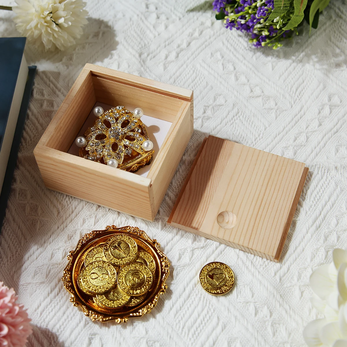 Love Metal Pearl Inlaid Rhinestone Wedding Arras Storage Box Metal Coin Wooden Box Storage English 13 Wedding Coins Set