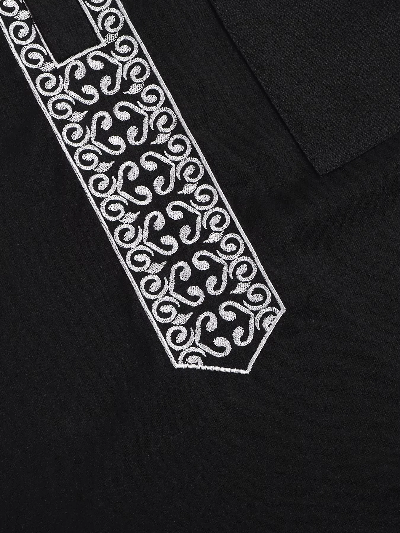 2025 New Muslim Men's Robe Elegant Retro Robe Round Neck Loose Men's Festival Robe Moroccan Style Luxury Simple Robe