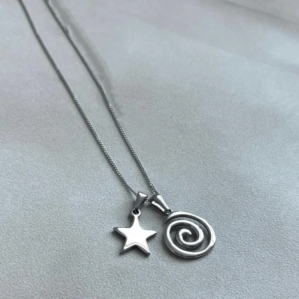 Minimalist Stainless Steel Spiral Pendant Star-shaped Pendant Charming Necklace for Woman Bohemia Collar Chain Jewelry Accessory