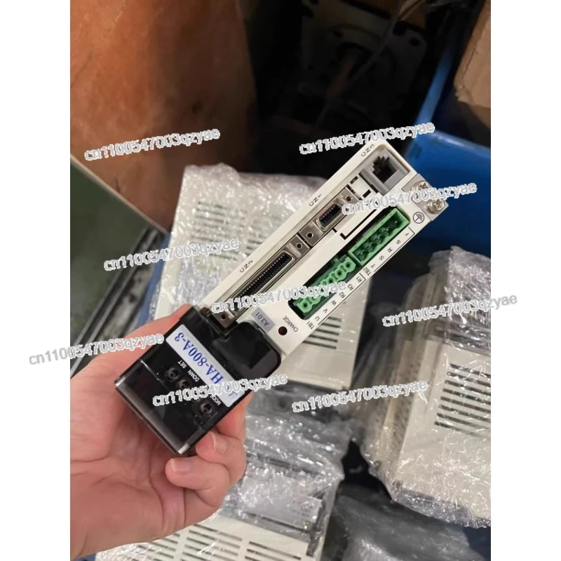 

HA-800A-3C-200 HD Servo Drive FHA-17C-100-E250-C Servo Motor