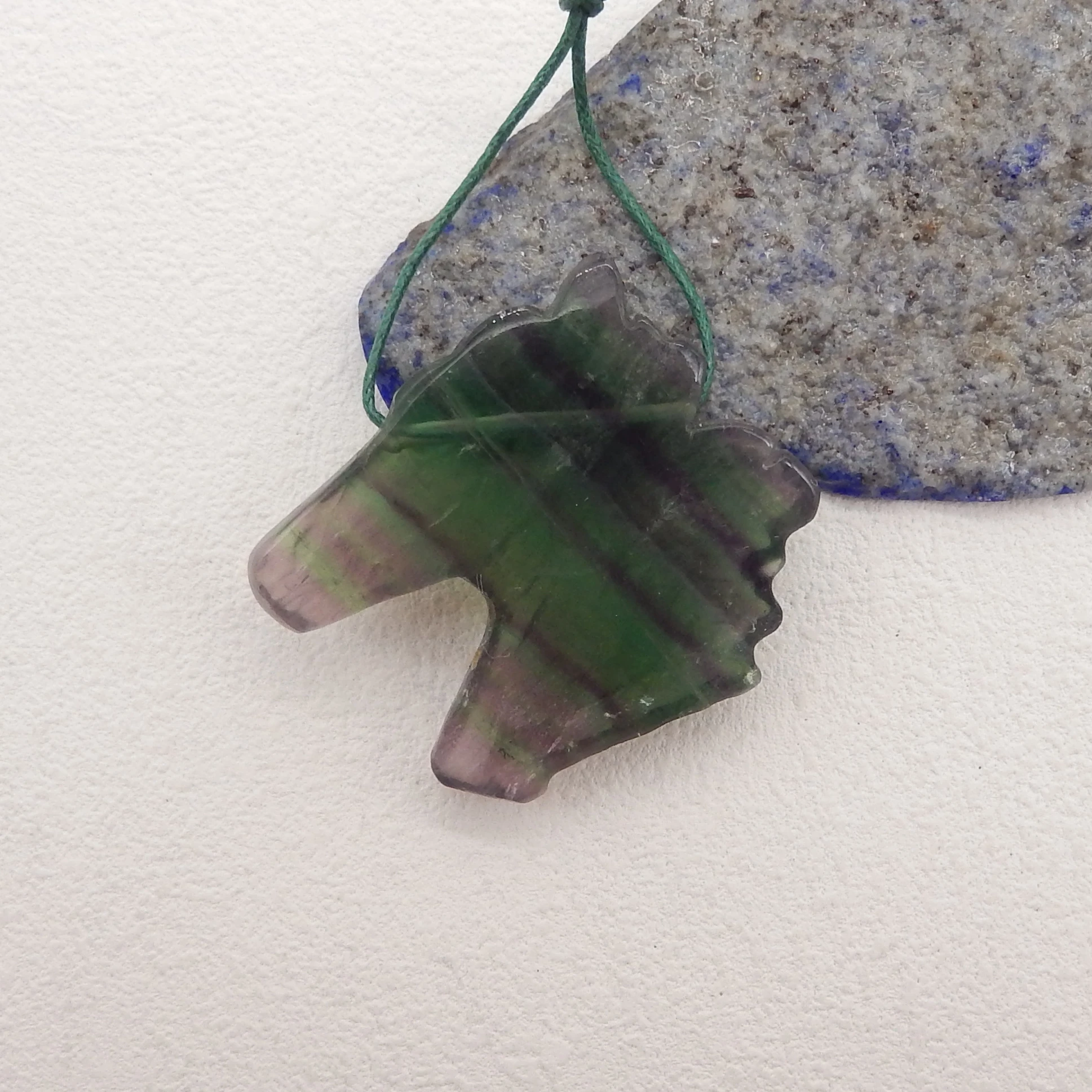 Semiprecious Natural Stone Rainbow Fluorite Carved Horse Head Pendant Bead,Fashion Jewelry Necklace Accessories 47x49x9mm 29g
