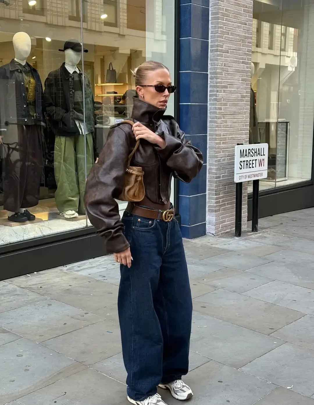 Giacca da donna in pelle con chiusura in vita Moda retrò Colletto alla coreana Manica intera Cerniera Fibbia Giacche corte 2026 Lady Street Outwear