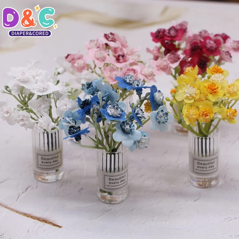 1PC Simulazione in miniatura Bouquet Piante in vaso Decorazione della casa delle bambole Decorazioni per il desktop Giochi di imitazione Giocattolo 1:12 Accessori per casa delle bambole