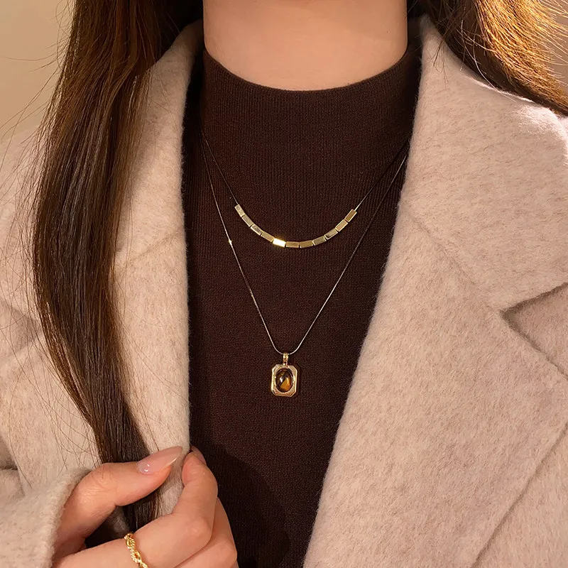 Schwarzgoldfarbene Doppelschichtige Tigerauge-Stein-Anhängerkette für Damen, Herbst-/Winter-Pulloverkette, Schmuckzubehör-Set – Detail 6