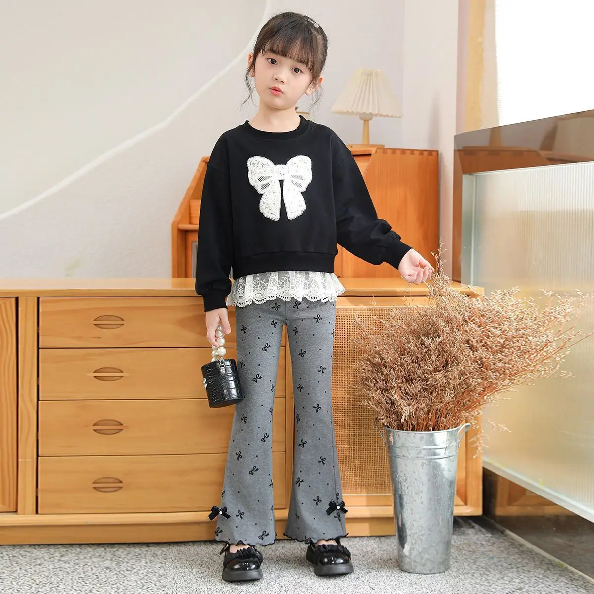 Girls Spring Autumn New Bow Knot Flare Pants Casual Grey Sweet Versatile Designer Leggings Baby Girl Pants Trendy