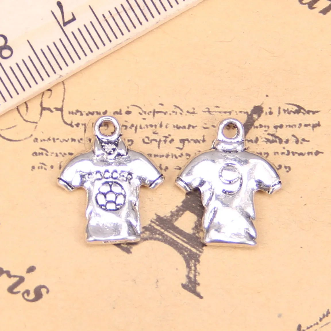 72pcs Charms For Jewelry Making soccor shirts jersey 19x15mm Antique Silver Plated Pendants DIY Tibetan Silver Bracelet Necklace