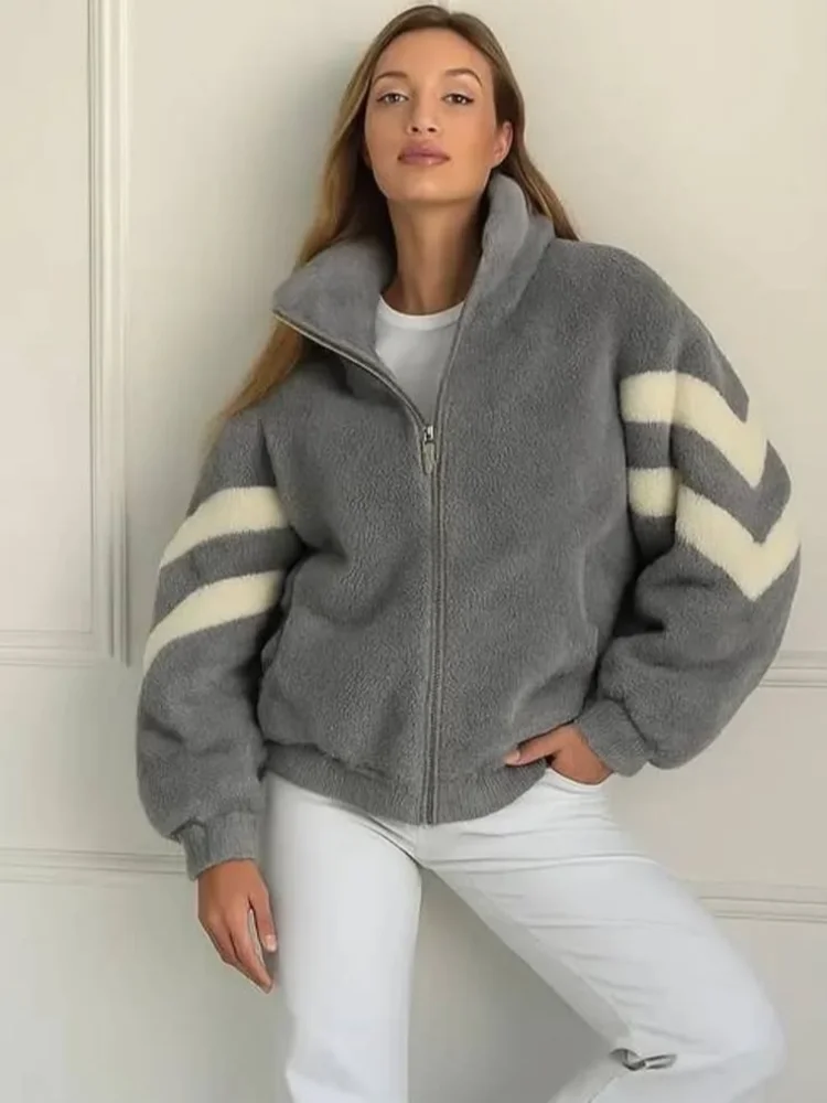 

Fsahion Stripe Lamb Wool Coat Women Casual Stand Collar Full Sleeve Zipper Loose Warm Short Coats Lady Winter Commute Outwears