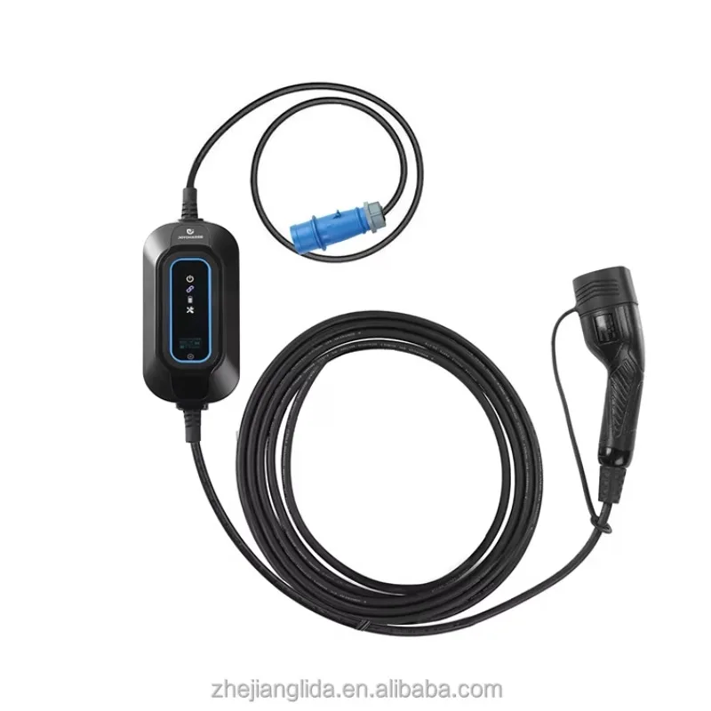 New Level 2 Portable 3.7KW AC/DC EV Charging Station with IP55 Protection and Type 1/2 Interfaces for Car