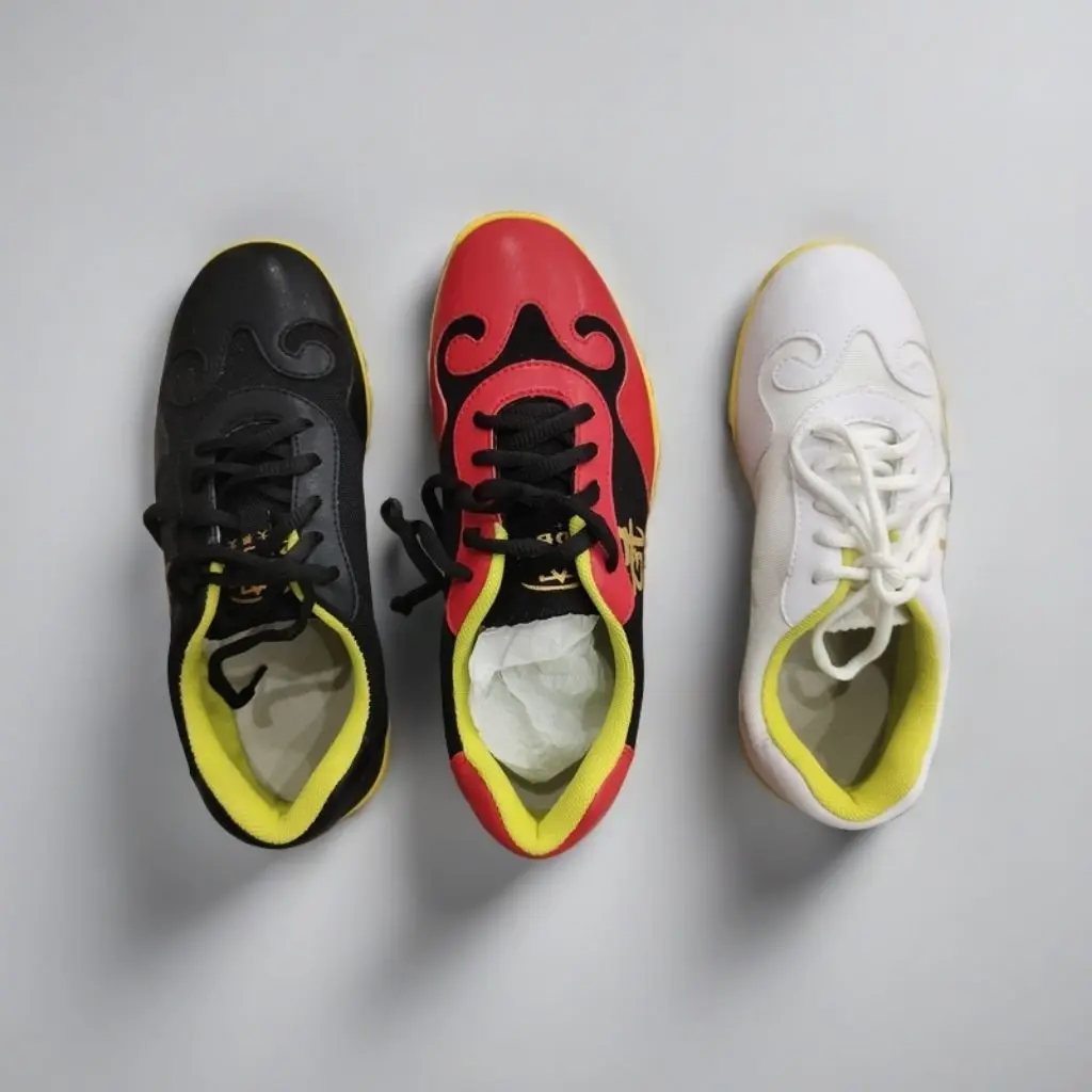 

New Summer Training Wear-Resistant Breathable Lightweight Professional Badminton Shoes Table Tennis Shoes Very Good