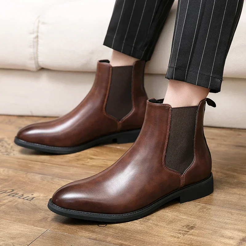 2024 Marke Leder Männer Chelsea Stiefel Designer Italien Kleid Stiefel Männer Mode lässig warm Plüsch Business Stiefeletten große Größe 48