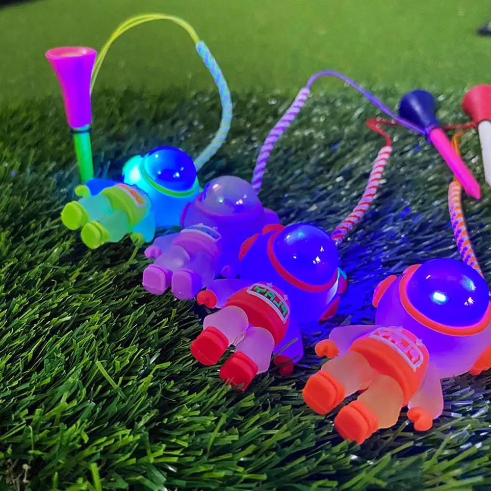 Rubber Golf Tees com luz intermitente, Brilha no escuro, Desenhos animados, Boneca bonito, Suporte de bola, Treinamento, Evitar a perda