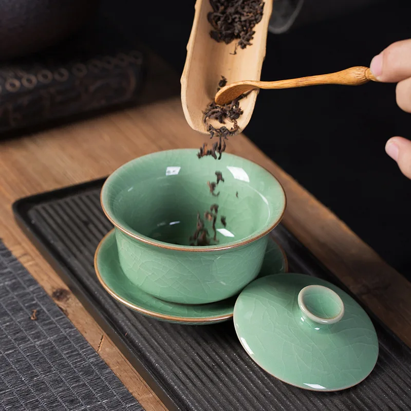 

Фарфоровая чайная чашка Gaiwan 150 мл, китайская чайная чашка из Пуэра, чаван, суп, тарен, кунг-фу, чай, суп с крышкой, керамическая чайная чашка голубого цвета