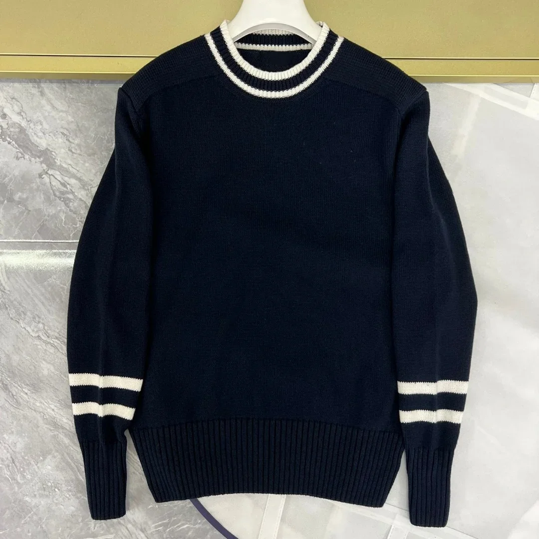 

Autumn and Winter Men's Sweater Wool knitting Solid color Round neck Loose fitting Leisure sweater