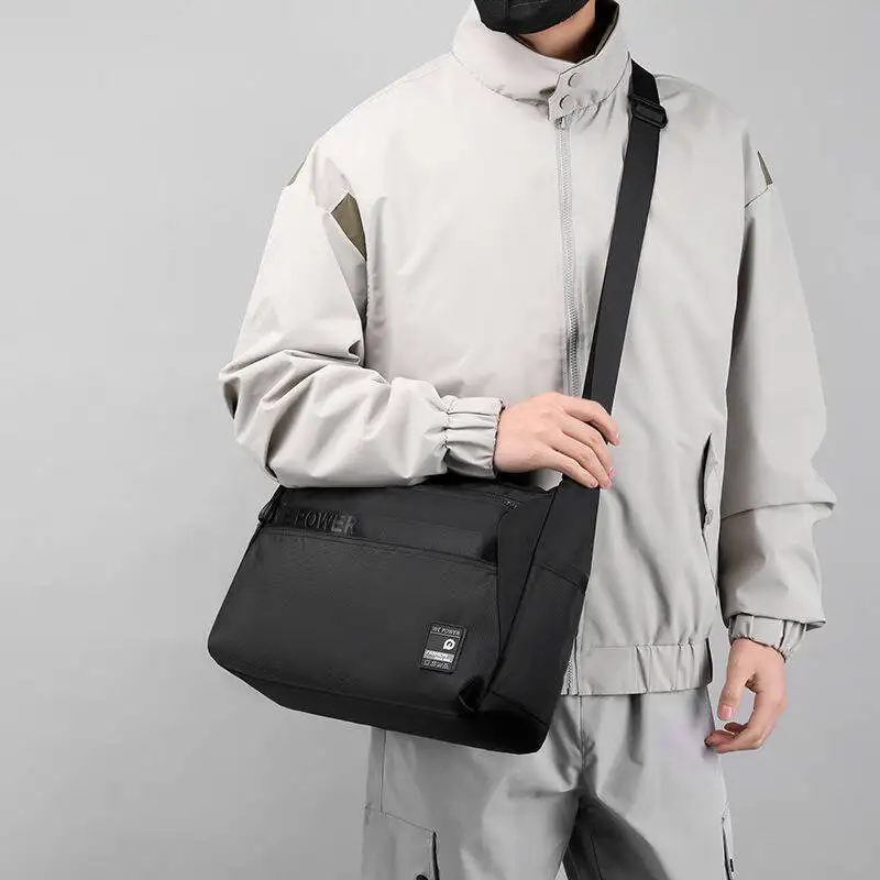 New Casual Lightweight Fashion  Versatile Trendy Outdoor Waterproof Wear-Resistant duffle bag Men's Business bags travel bag