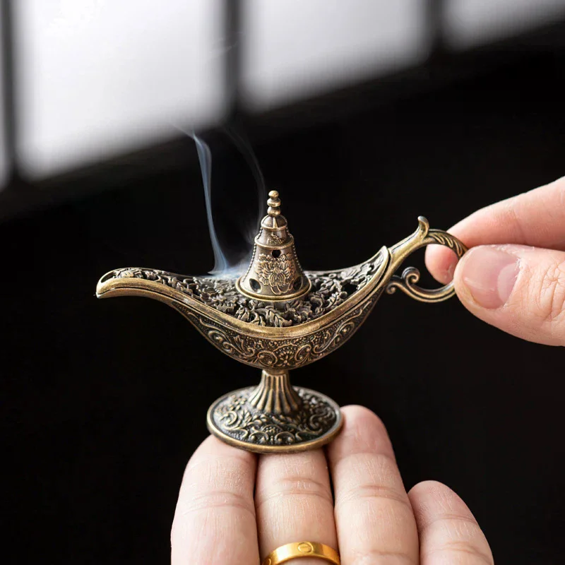 Style Lamp Metal Incense Burner Scented Unscented Candle Holder Home Decor Gift Arabic Incense Burner Antique