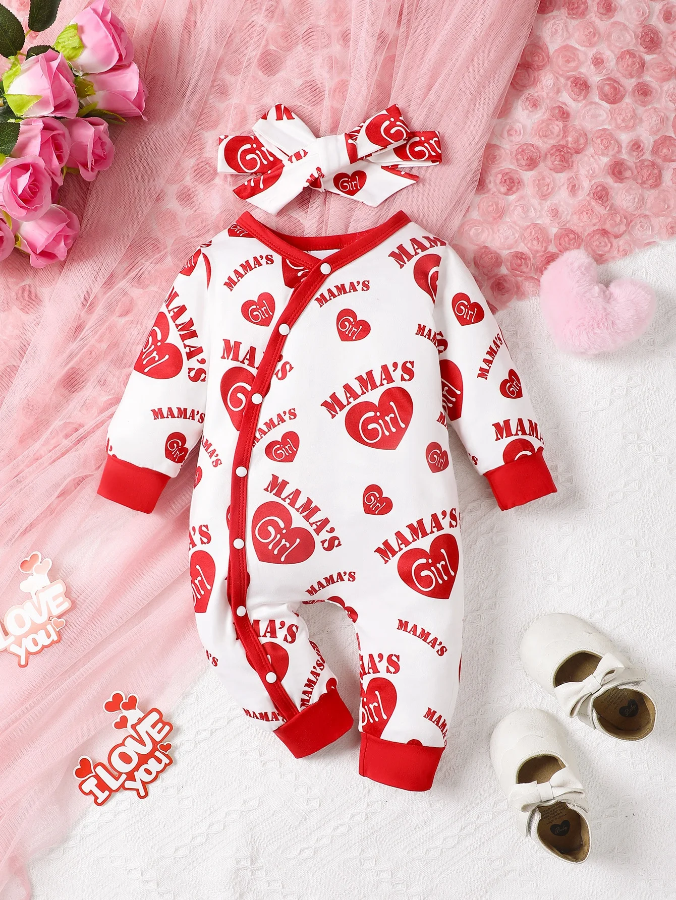 Winter 0-1 Years Old Peach Heart Print Long Sleeved Jumpsuit With Hat , Suitable For Daily Wear