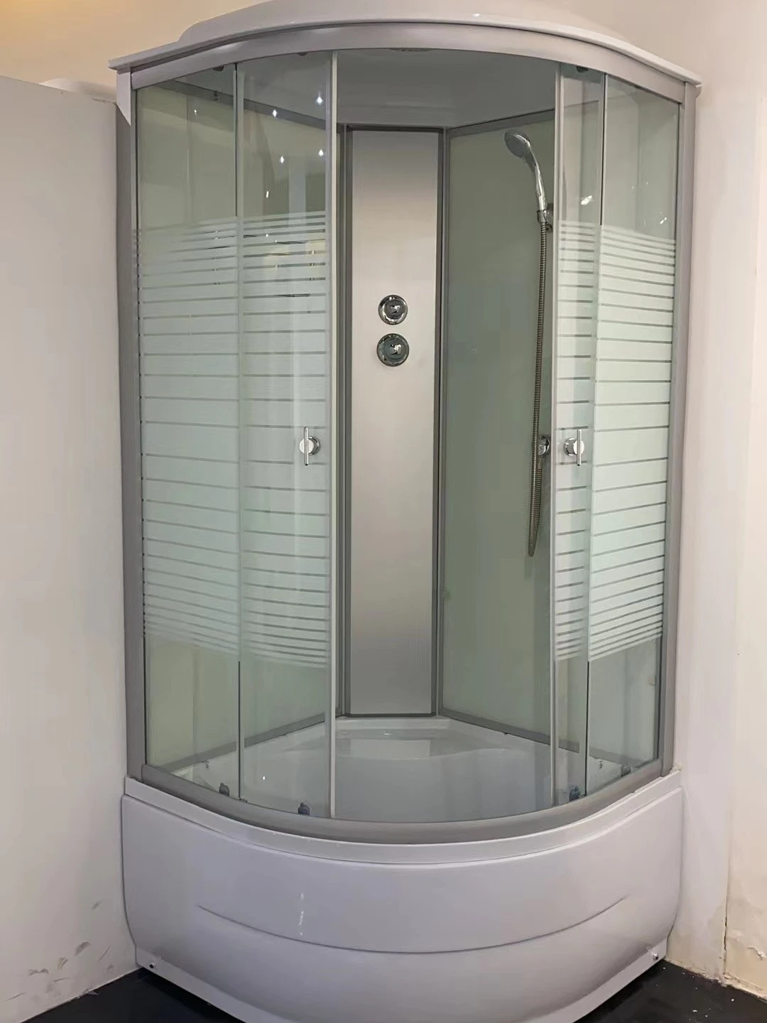 Integral shower room, bathroom, household glass, fan-shaped dry and wet separation partition, bathroom, integrated closed toilet