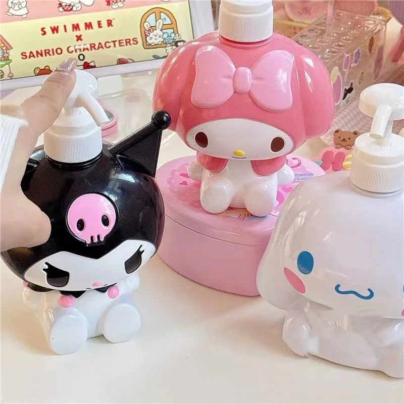 

Kawaii Cute Sanrio Doll Kuromi Cinnamoroll MELODY Lotion Bath Gel Shampoo Subpackage Press Bottle Large Empty Bottle Girl's Gift