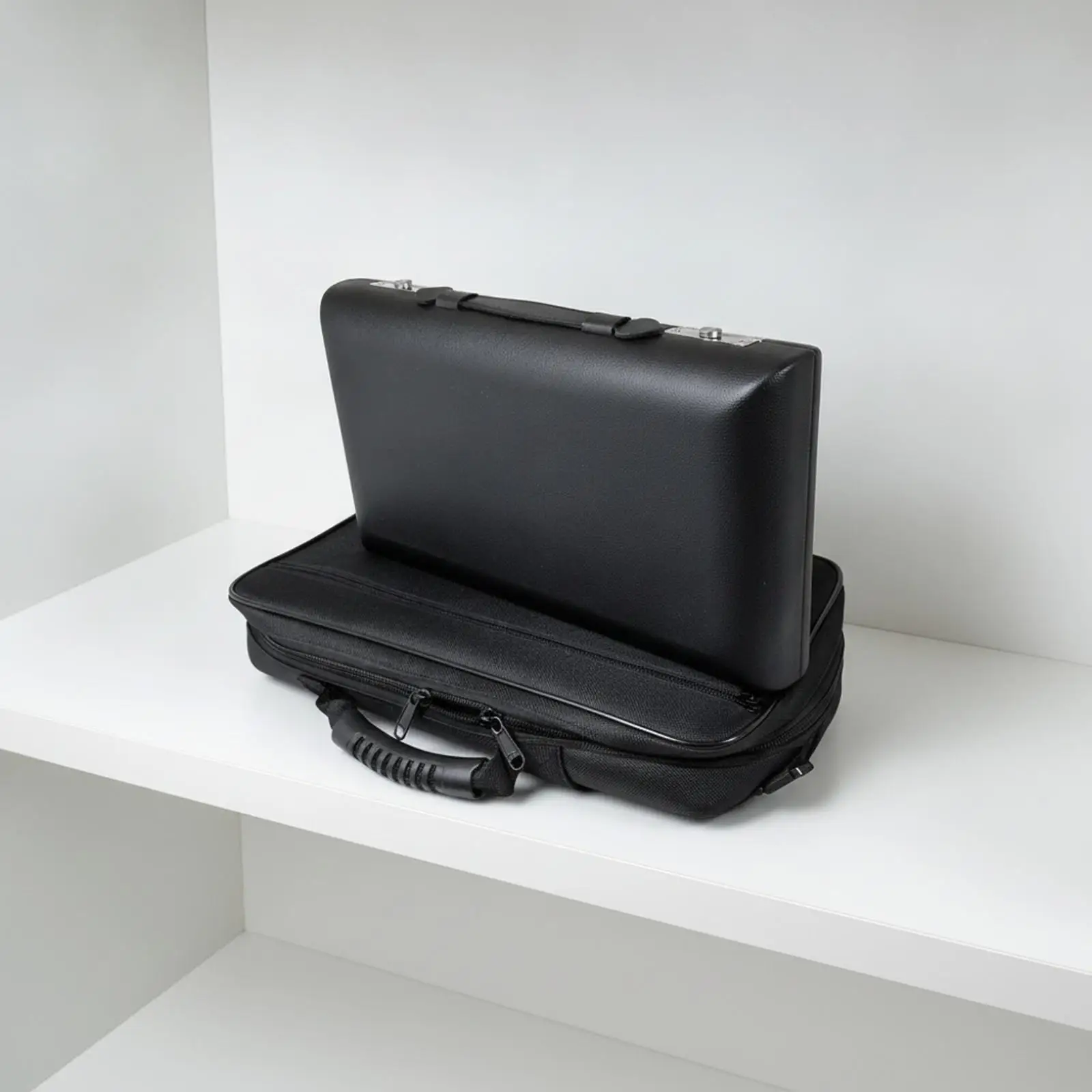 Oboe Carrying Case with Handle | Structured oblong shape, Secure Zippered Closure, Oboe Case, for Travel
