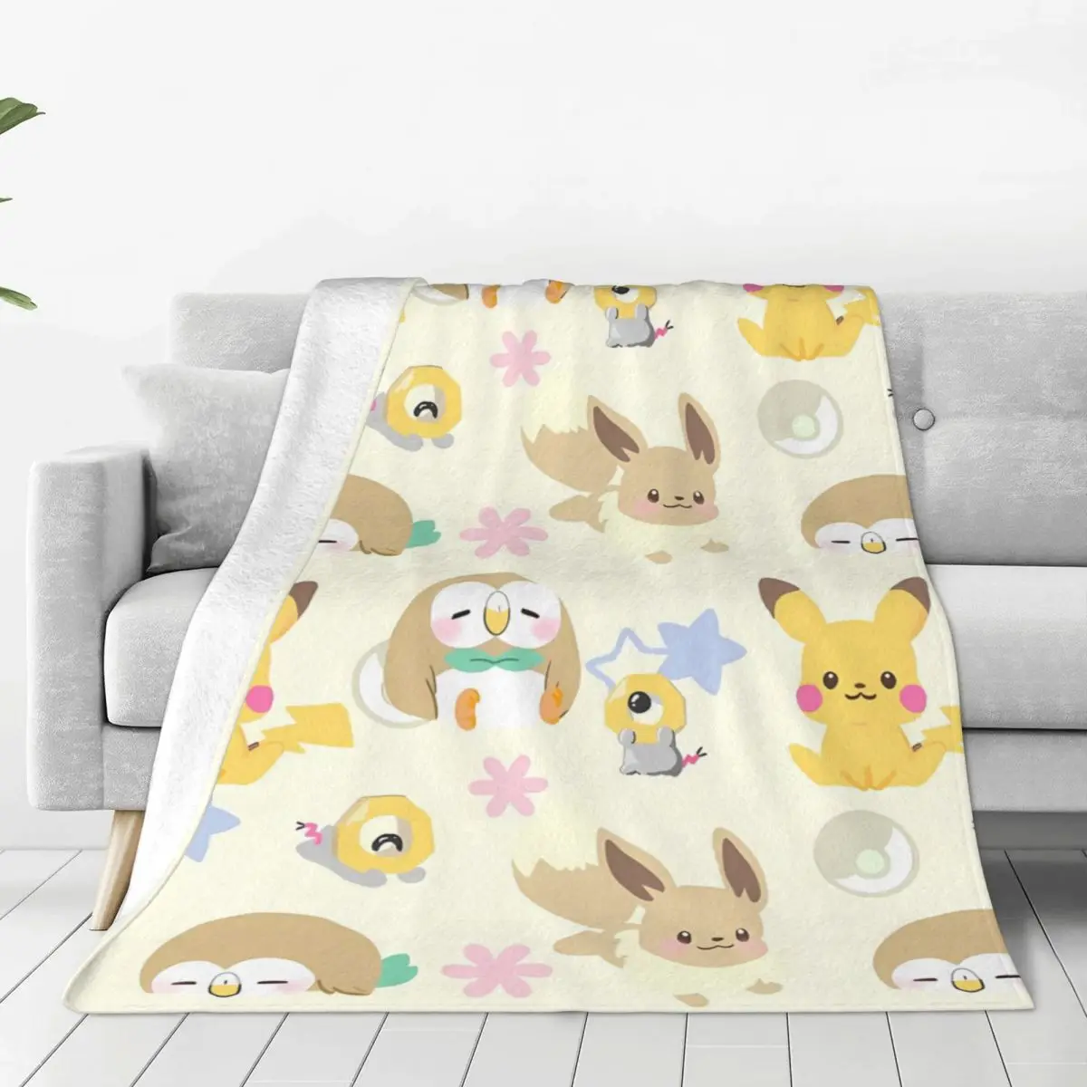 Poke-mon Pikachu Warm Blankets Picnic Plush Bedding Throws Aesthetic Home Decor Flannel Bedspread Sofa Bed Cover