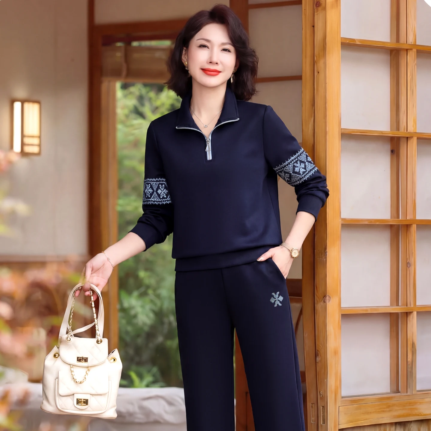 

Spring Casual Sports Women's Two-Piece Set Long Sve Sweatirt Mom Clothes 40-49 Years Old Polyester Fiber Zipper Closure