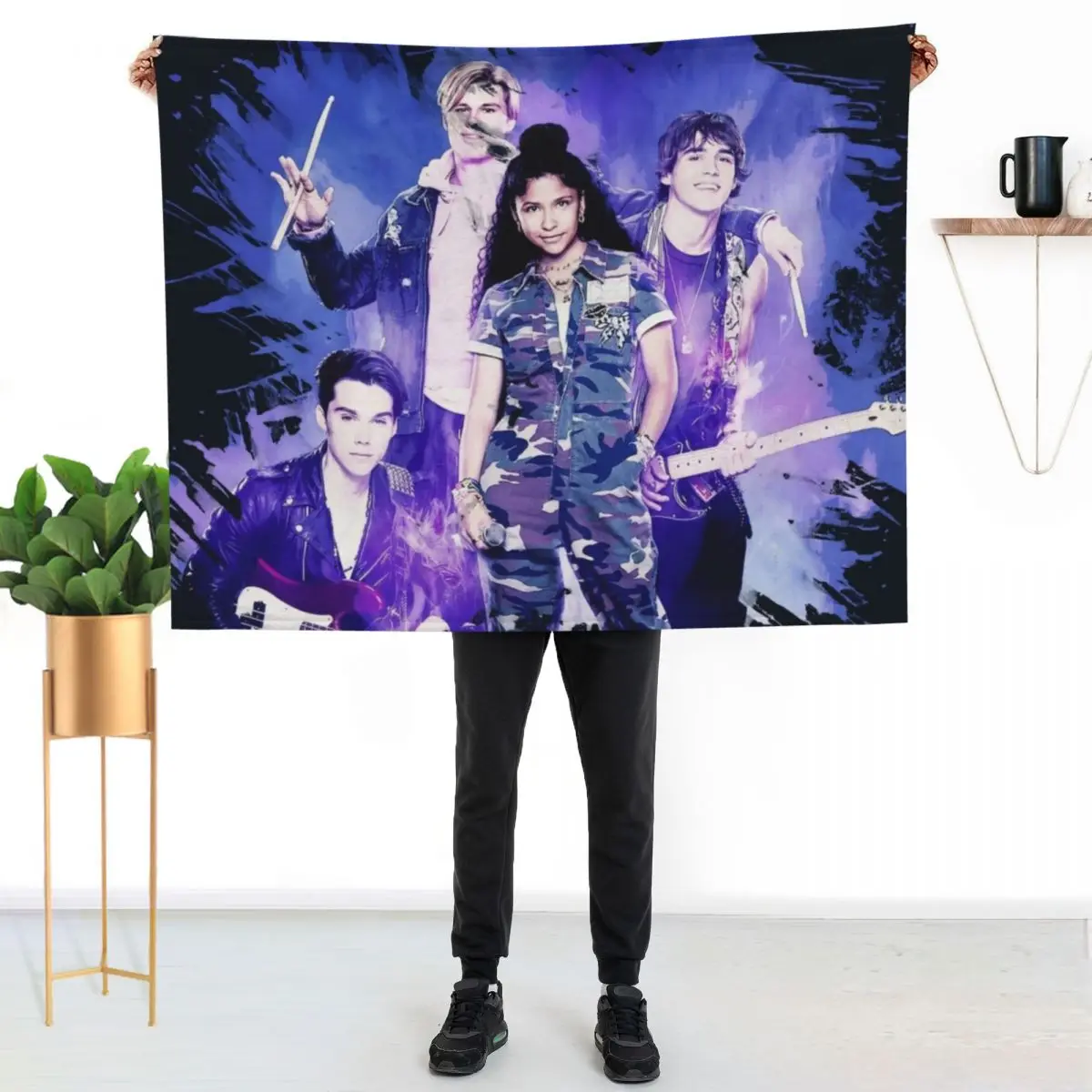 

julie and the phantoms Throw Blanket Easy Care Comfortable Blanket for Couch