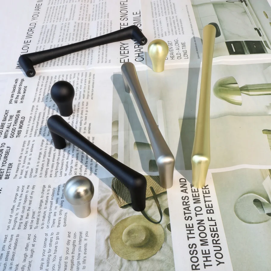Modern Furniture Handles for House Entrance Door Pulls Solid Zinc alloy Drawer Handles Knobs kitchen Cabinet Handle Hardware