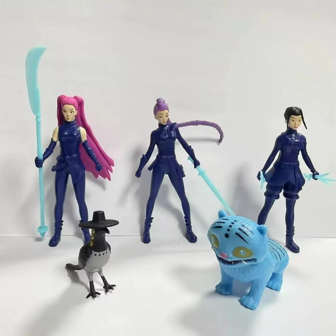 Anime Kpop Dämon Hunters 5 stücke Verschiedene Stil Action Figur Spielzeug Rumi Tiger Zoey Sussy Figur Puppe Für Fans Geschenk Weihnachten geschenk