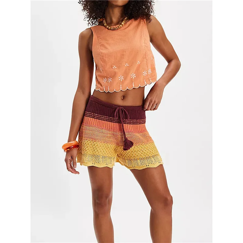 

AOAO-Women's Crew Neck Sleeveless Rippled Contrasting Colors Hem Trim Embroidery Blouse Tops