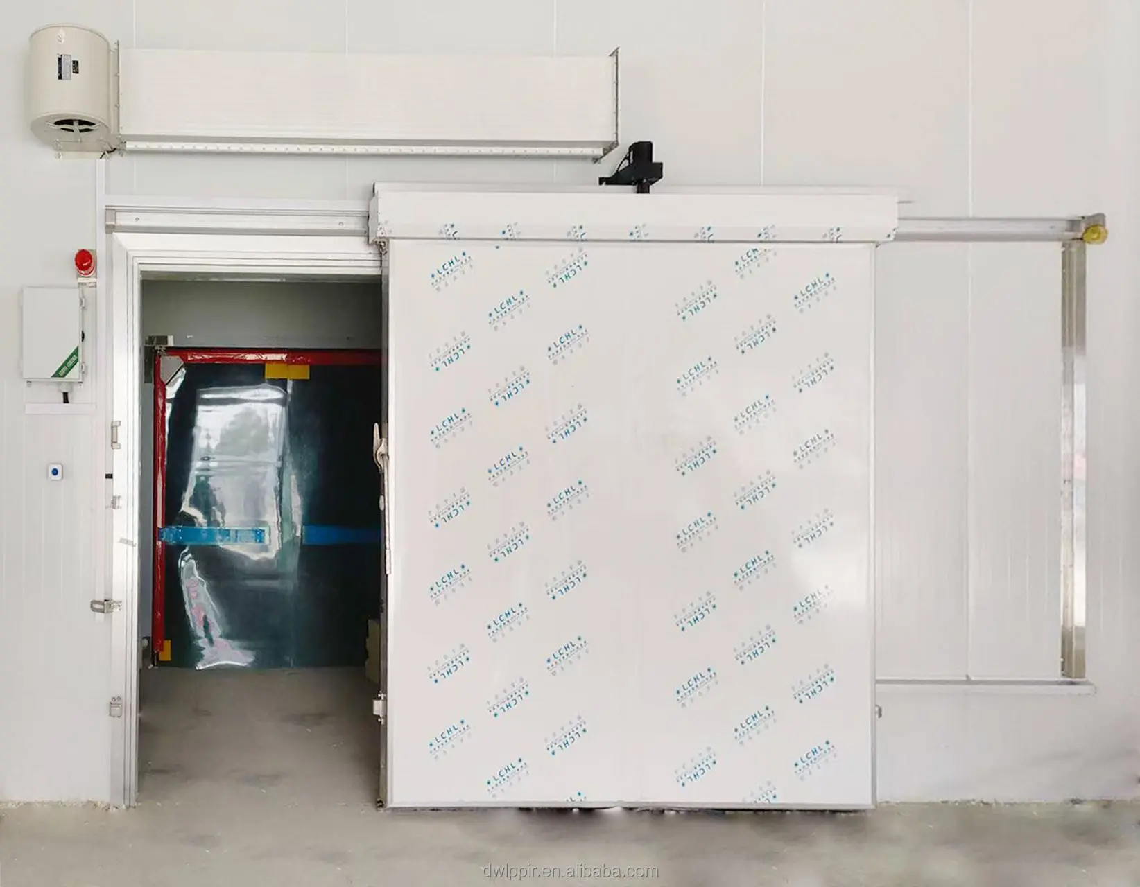 

Easy Installation Lightweight and Flexible Opening and Closing Cold Storage Door