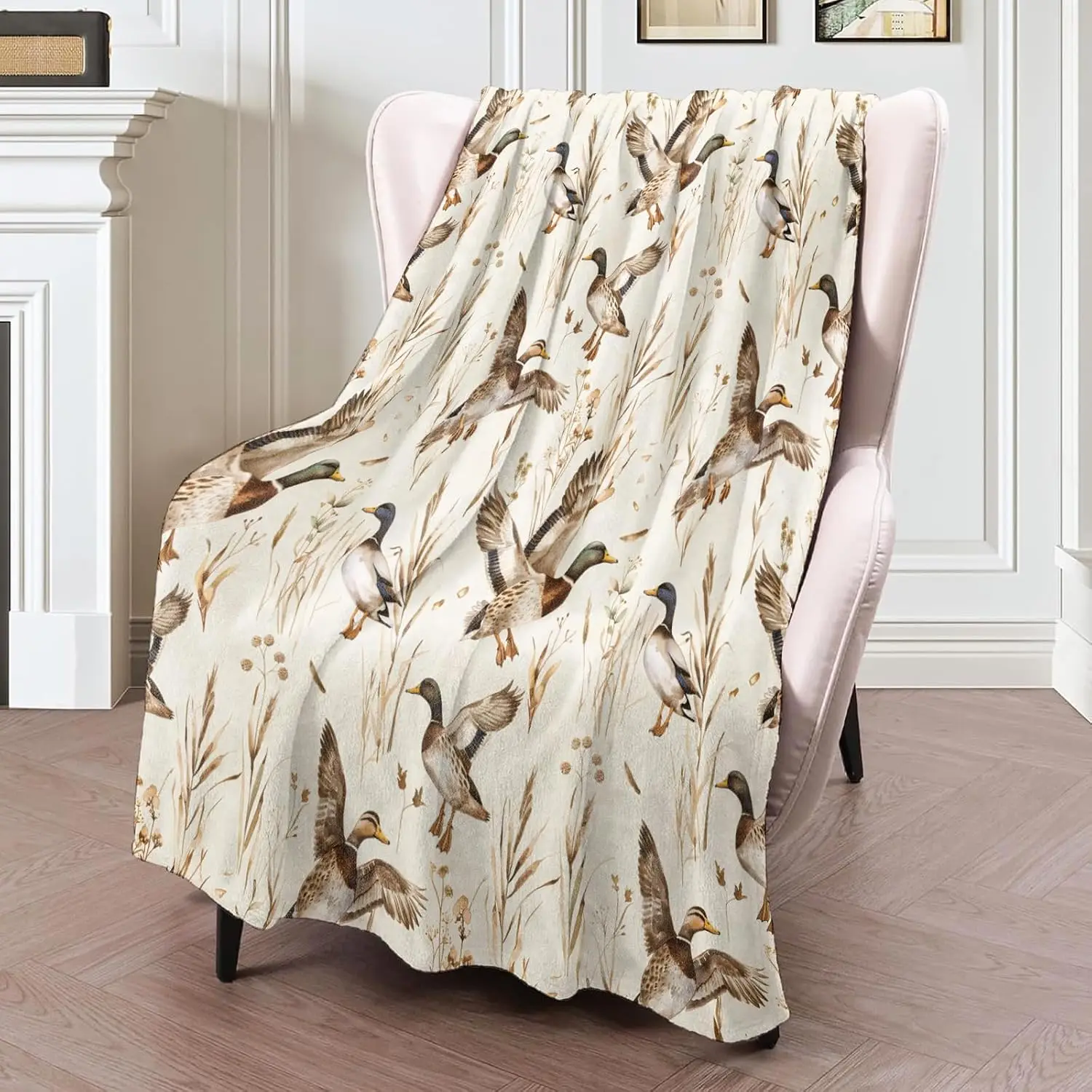 Mallard Duck Throw Blanket Flying Duck Wild Grass Flannel Blanket Farmhouse Autumn Decor Gifts for Men Nature Lovers